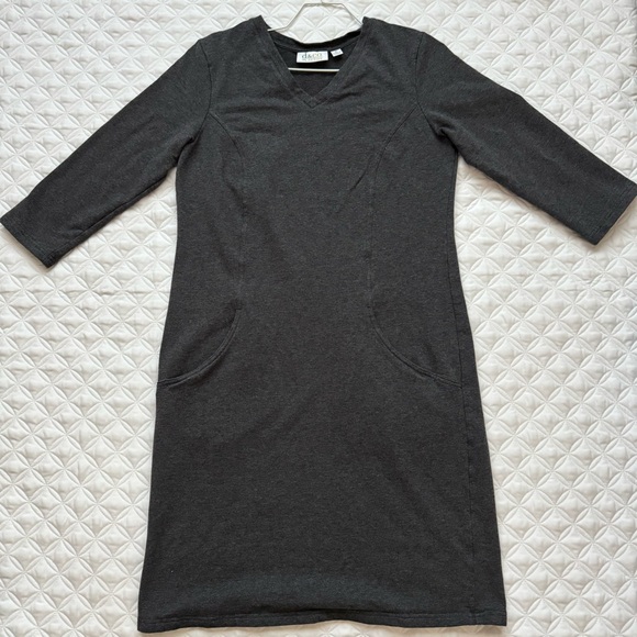 Denim&Co Dresses & Skirts - D&Co Active French Terry 3/4 Sleeve V-Neck Dress Pockets Dark Gray Sz XS